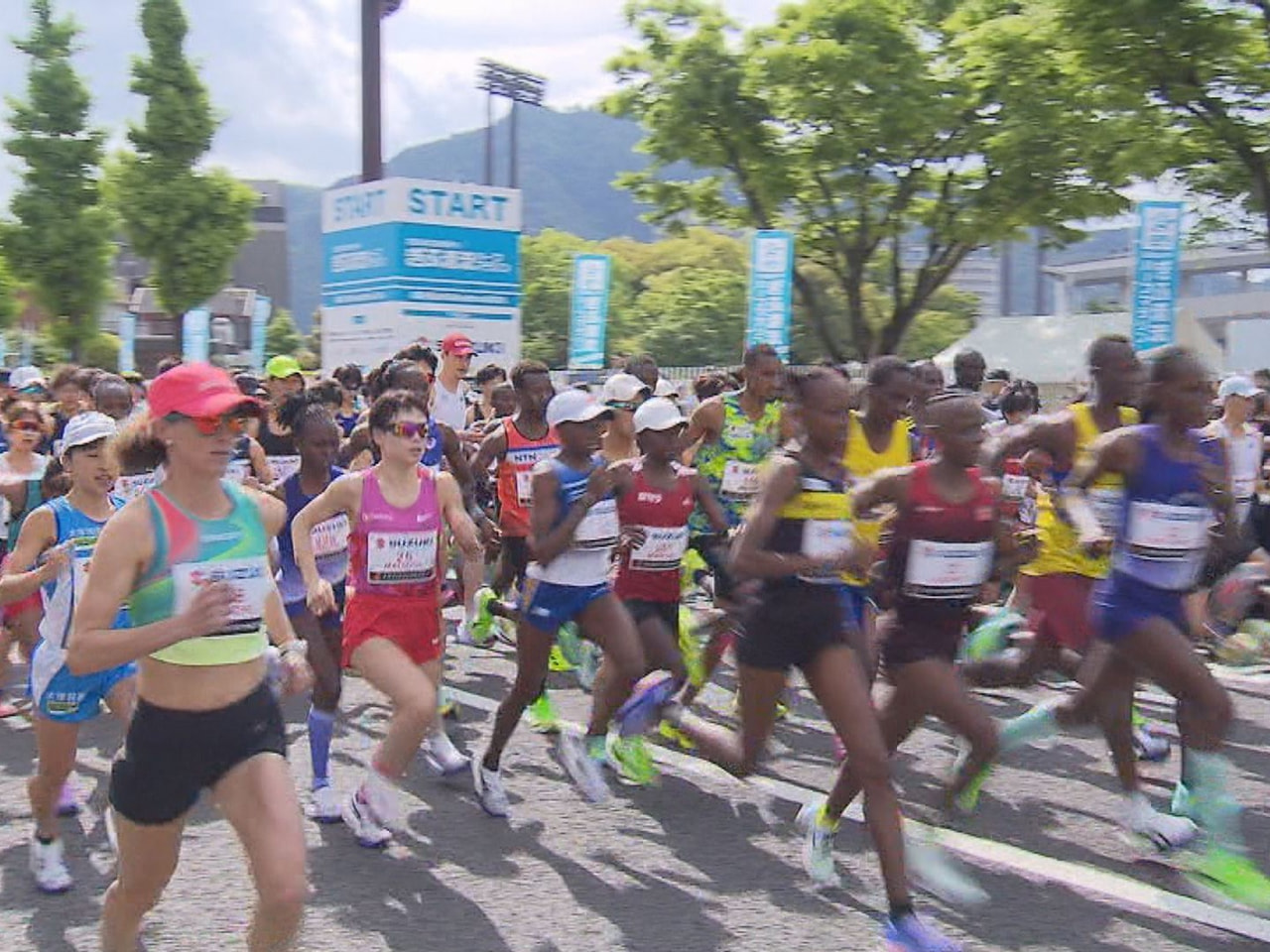 高橋尚子杯ぎふ清流ハーフマラソン２０２６は２６日、岐阜市のヒマラヤスタジアム岐阜...