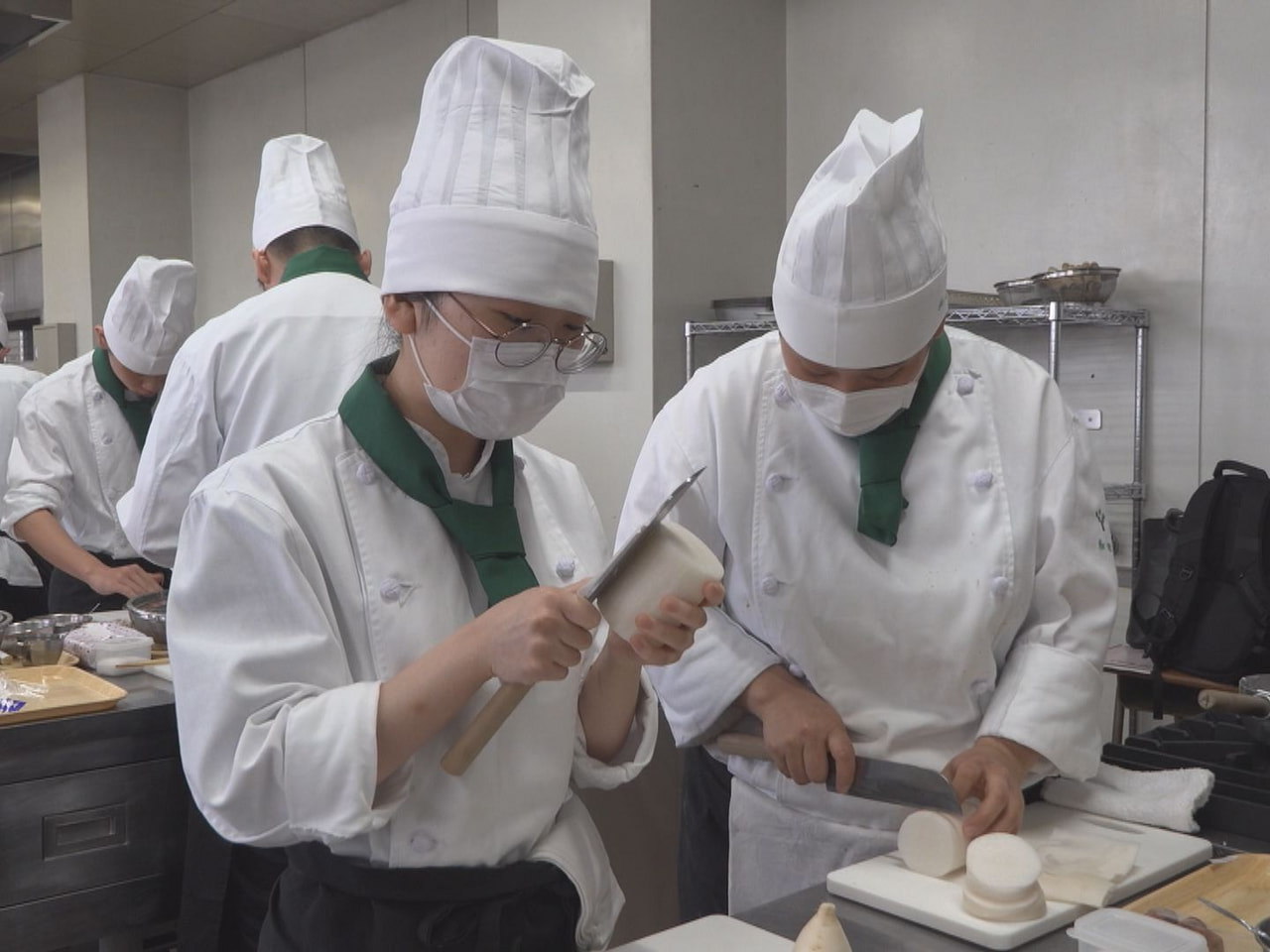 郡上市名産の「ひるがの高原だいこん」を使った料理のアイデアを競うＪＡ全農岐阜主催...