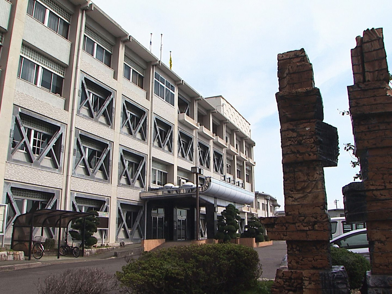 養老郡養老町のこども園の解体工事をめぐり設計金額を漏らしたとして官製談合防止法違...