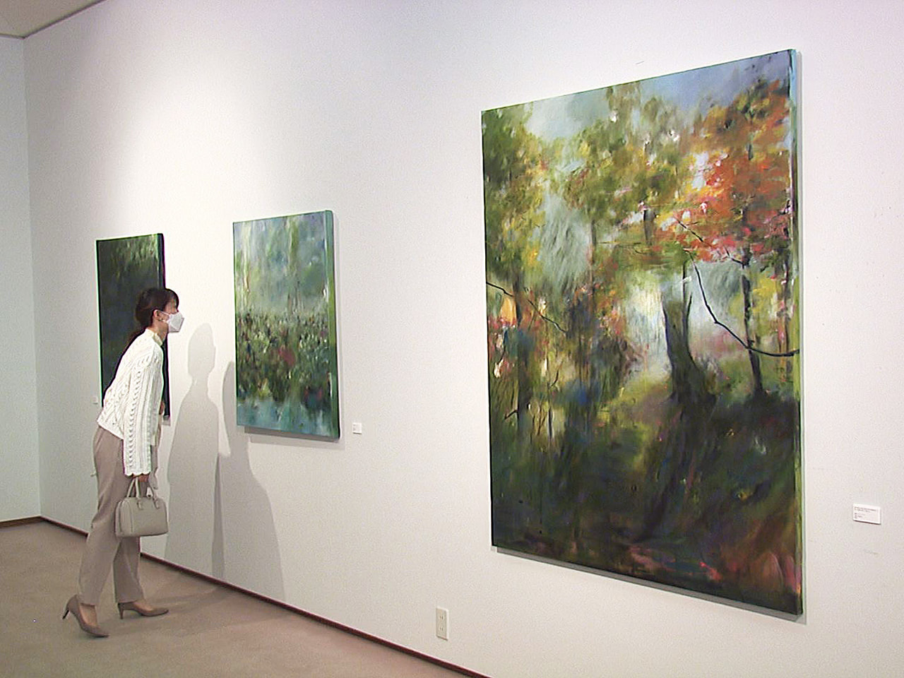 岐阜市在住の洋画家・張間成子さんによる美しい自然を繊細なタッチで描いた作品展が、...