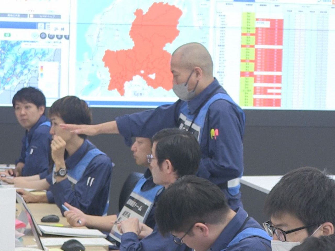 出水期を前に、豪雨災害を想定して、対応手順の習熟を図るとともに、新たな防災気象情...