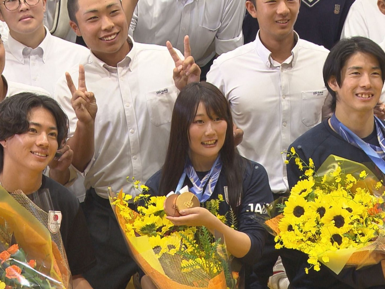 ２月のミラノ・コルティナ冬季オリンピックで活躍した村瀬心椛選手、堀島行真選手、松...