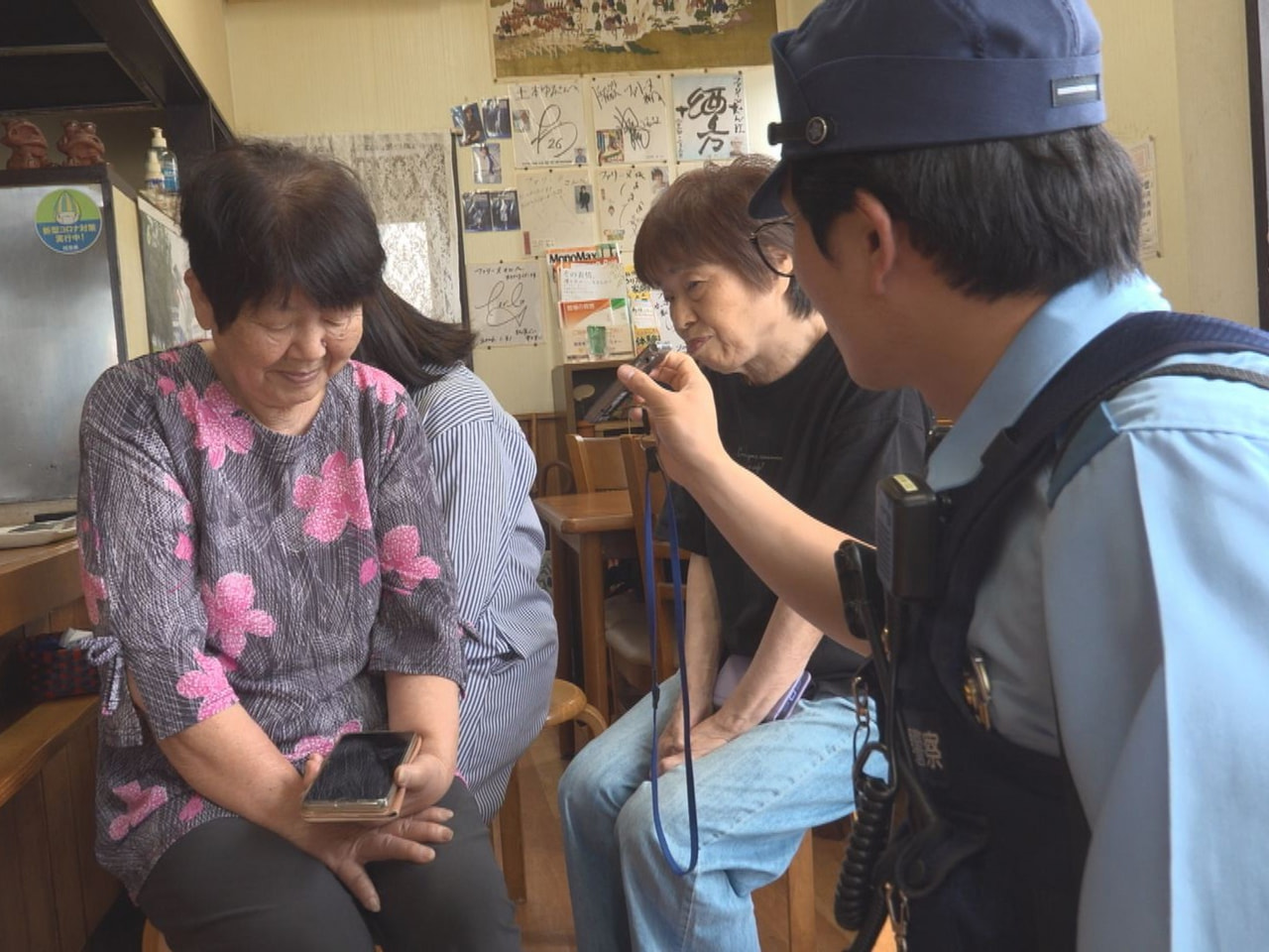 県内で相次ぐ特殊詐欺の被害を食い止めようと、特に被害が多発している多治見警察署管...