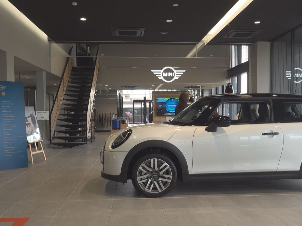 ＢＭＷが展開する小型車ブランドＭＩＮＩの販売店ＭＩＮＩ岐阜、ＭＩＮＩ ＮＥＸＴ岐...