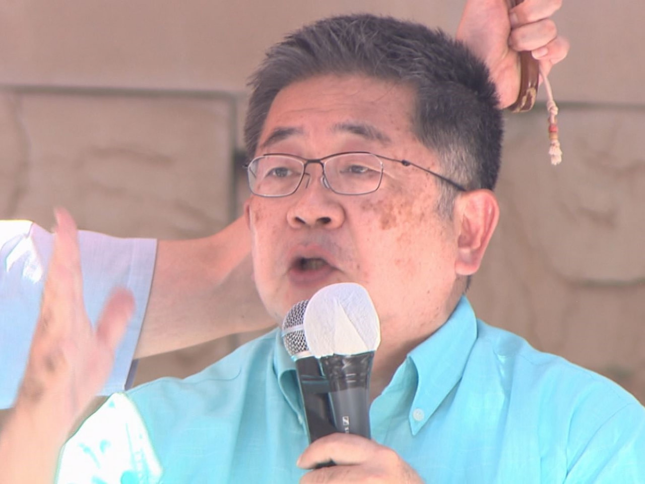 共産党の小池晃書記局長が29日、岐阜市で演説し、参議院選挙で党への支持を訴えまし...