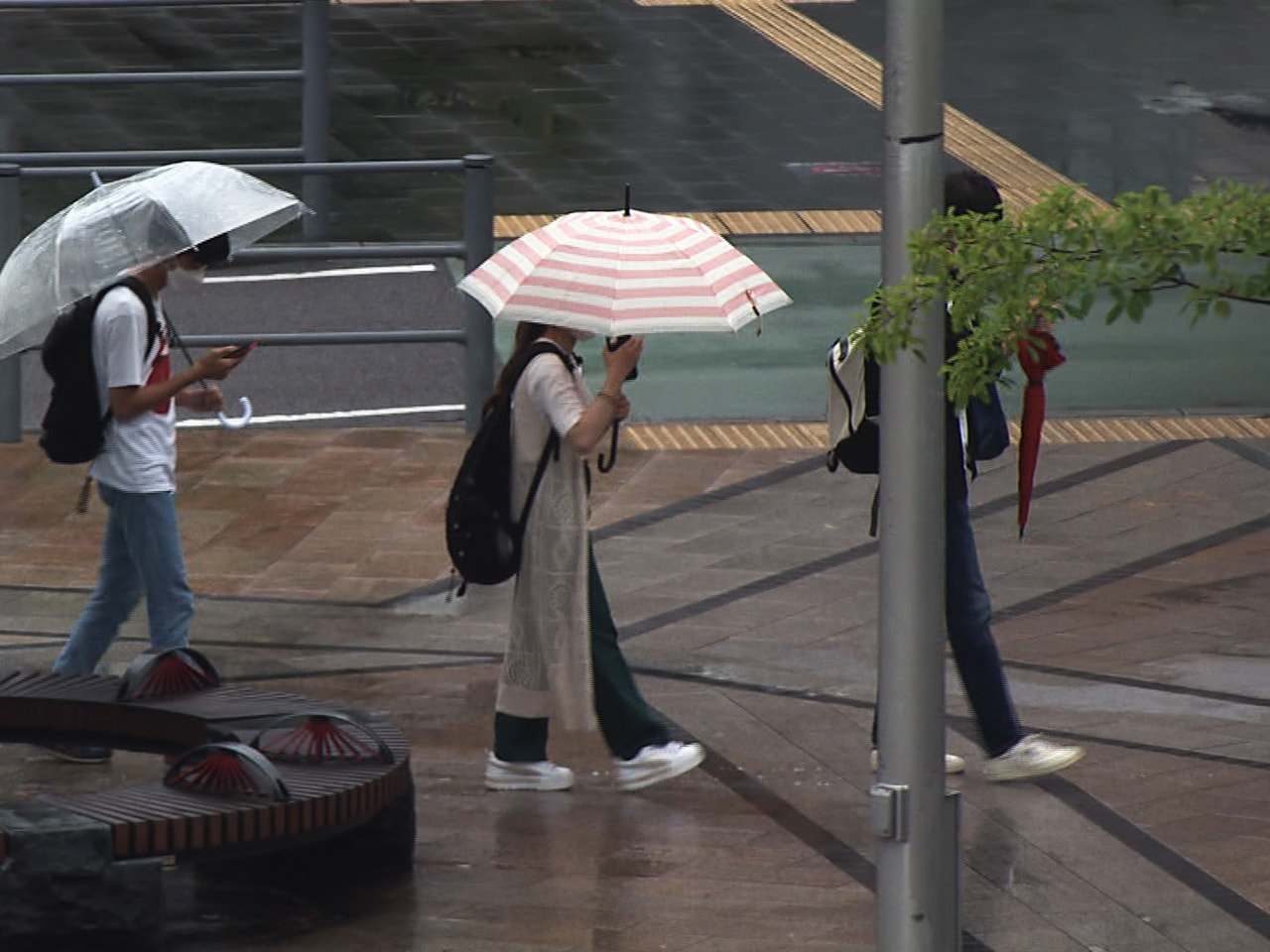 台風4号は5日午前に温帯低気圧に変わりましたが、岐阜県ではこれまでの雨により地盤...