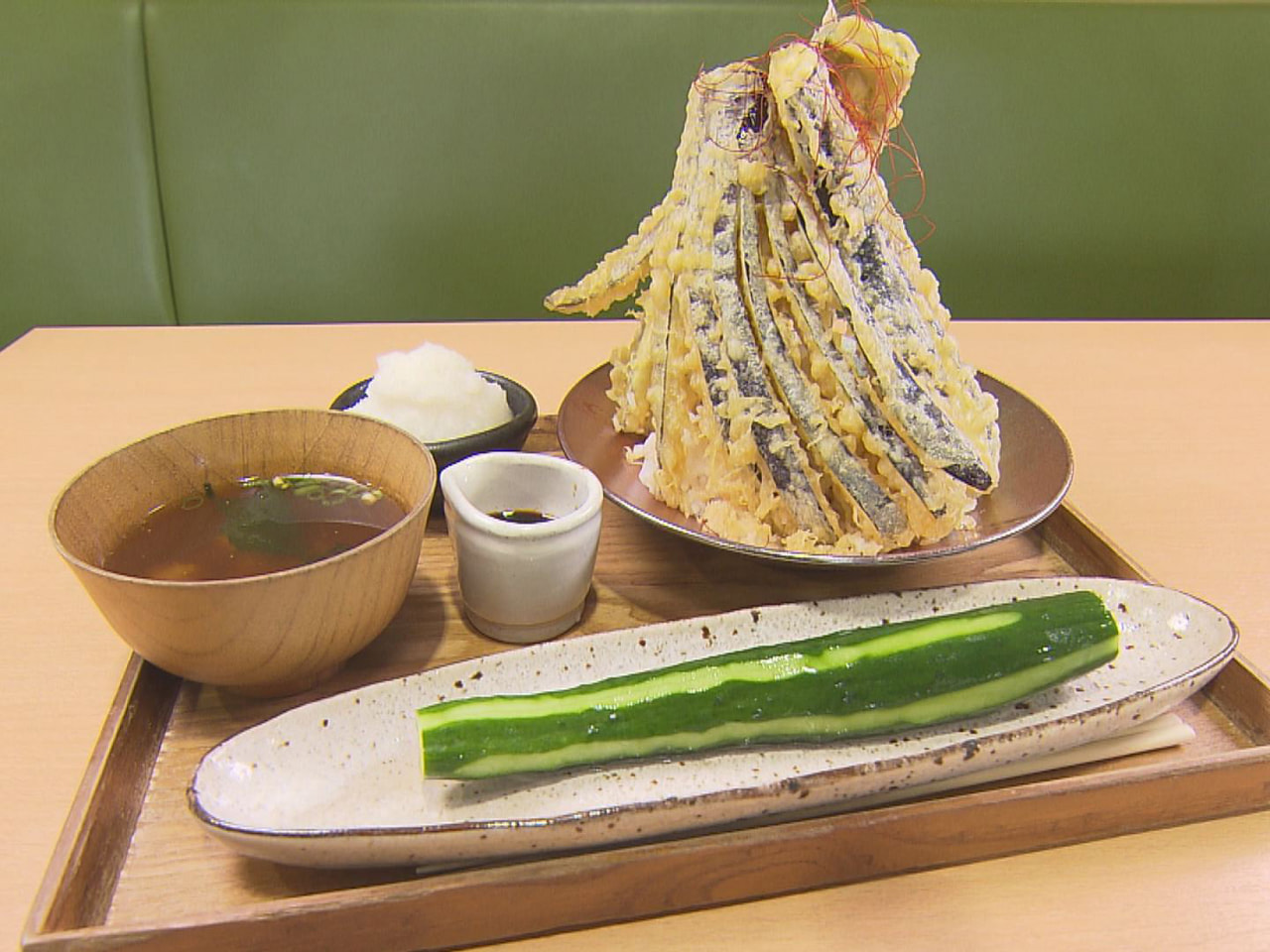 ＪＡぎふの産直施設『山県ばすけっと』の食堂「山県ごはん」にインパクト抜群の夏野菜...