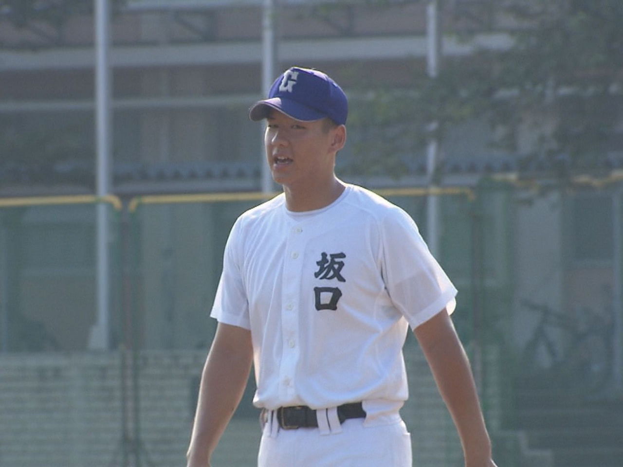 去年の夏、県大会決勝で涙をのんだ県立岐阜商業。 今年のチームを引っ張るのは、去年...