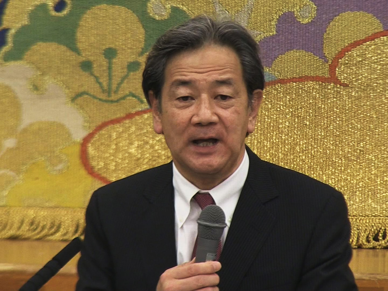 任期満了に伴い8月に行われる高山市長選挙に、元市職員で旅行会社を経営する田中明さ...