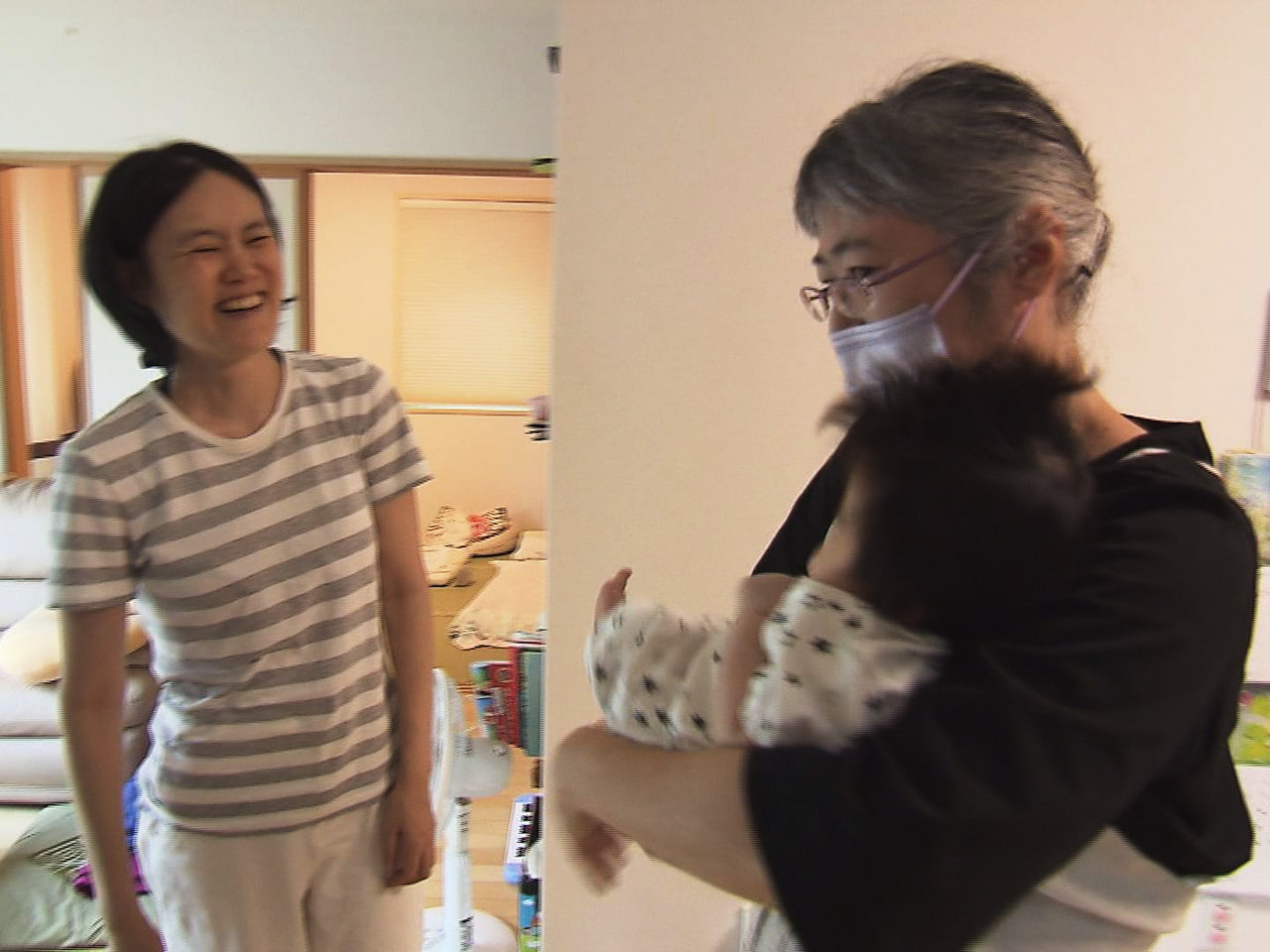 産後ケアの大切さを考えた「今週のフォーカス」。連載(下)では、ケアの一つとして注...