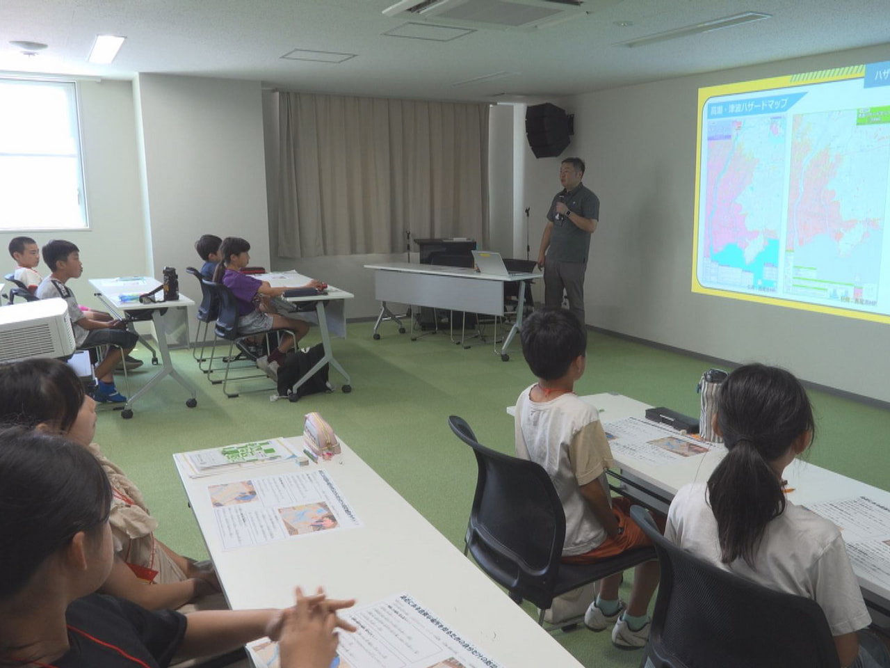 子どもたちの夏休みに合わせ、岐阜市で防災について学ぶ講習会が２日、開かれました。...