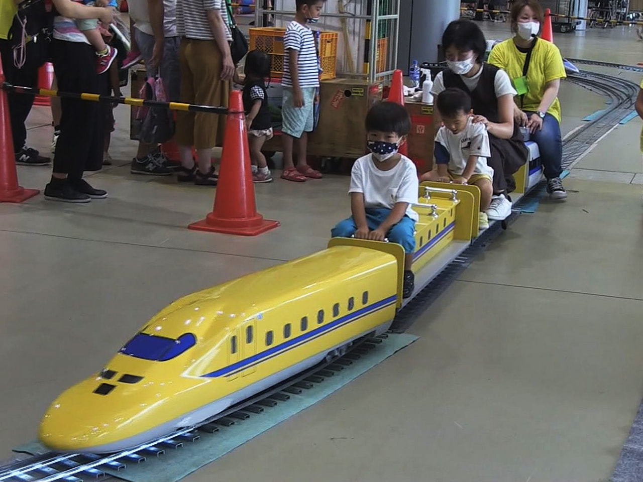 ミニ新幹線の乗車体験など、さまざまな鉄道アトラクションを楽しめるイベント「多治見...