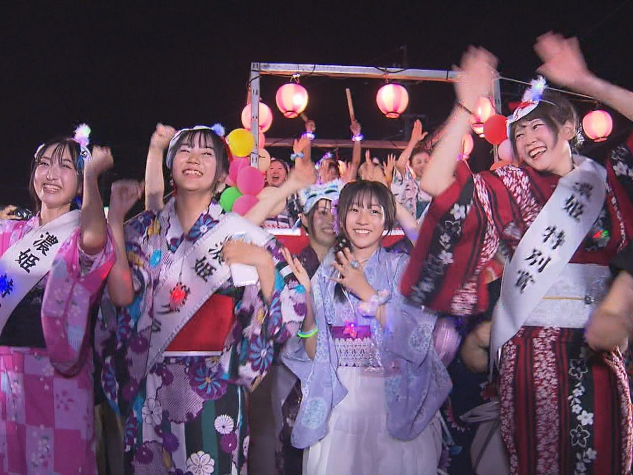 各地で夏祭りが繰り広げられた週末、各務原市では、盆踊りとＤＪ音楽を融合させた新し...