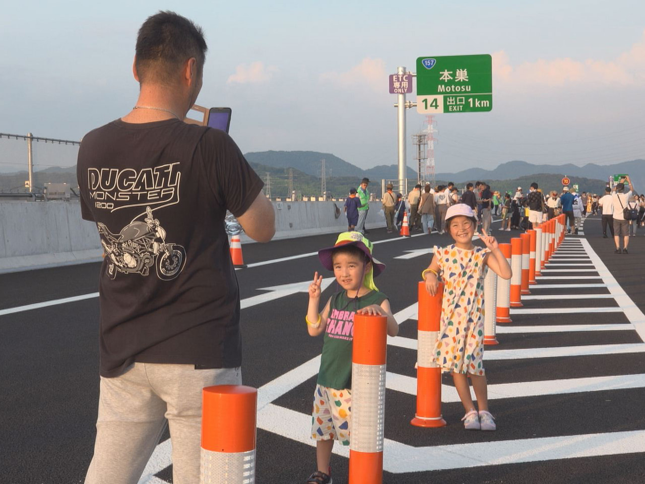 東海環状自動車道の本巣ＩＣから大野神戸ＩＣの区間が８月３０日に開通するのを前に、...