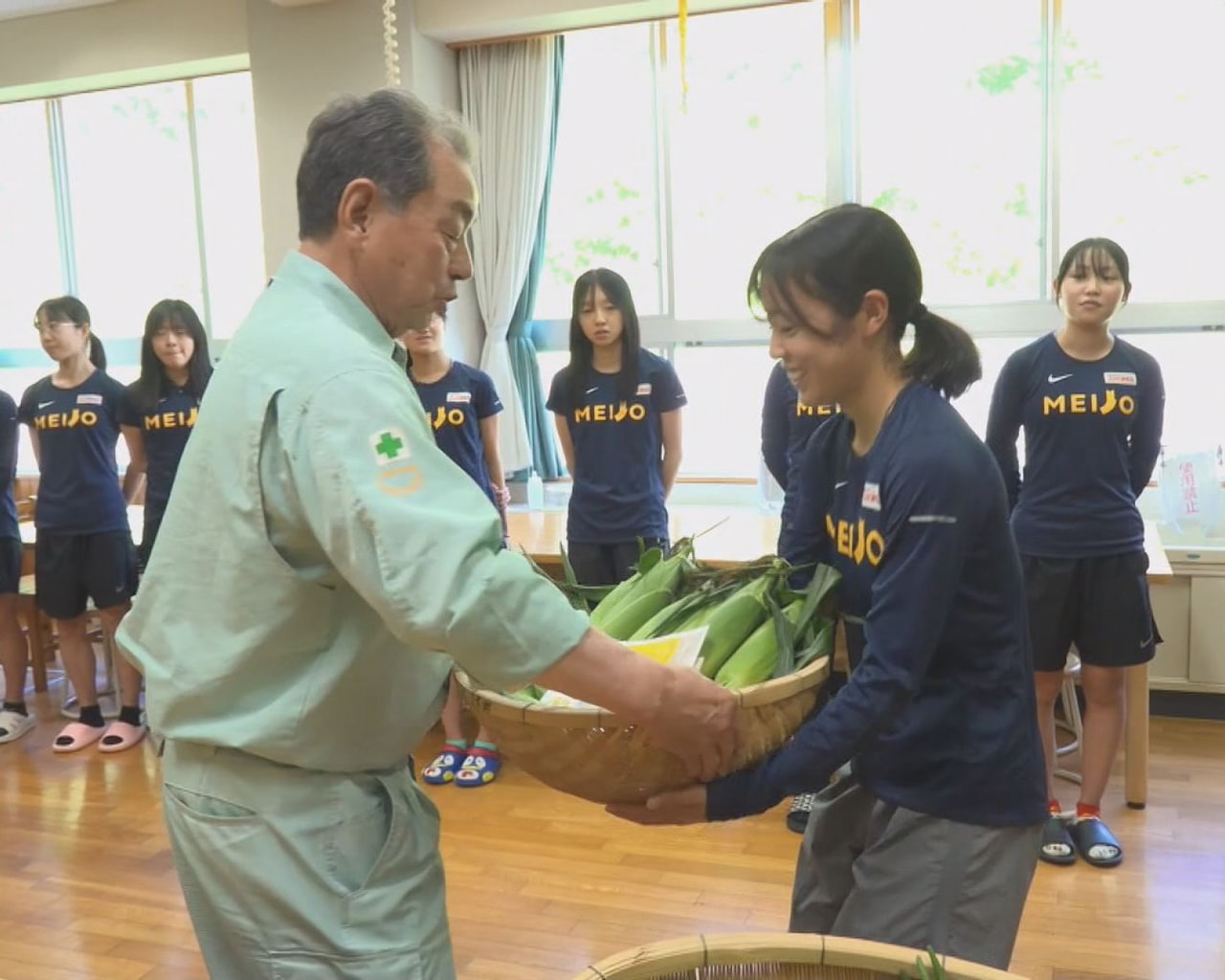 高山市の飛騨高山御嶽トレーニングセンターに合宿する名古屋市の名城大学女子駅伝部に...