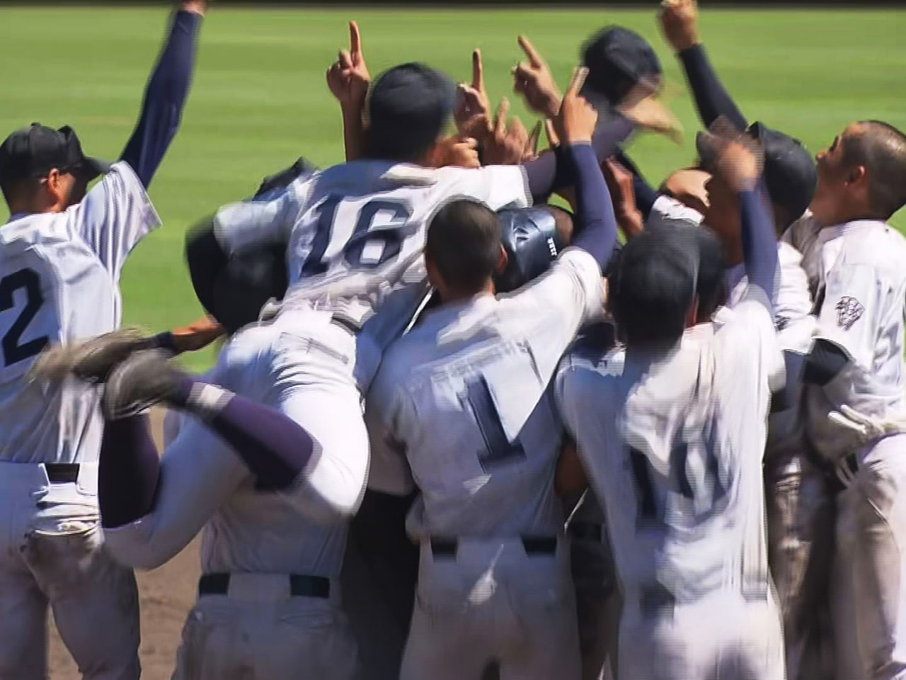 第68回全国高校軟式野球選手権大会は最終日の29日、兵庫県の明石トーカロ球場で決...