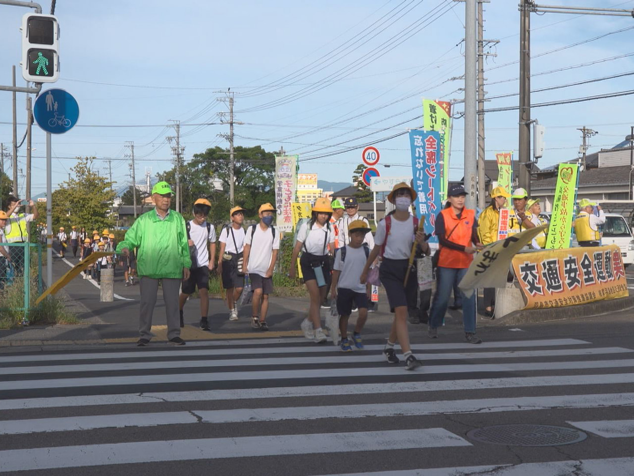 秋の全国交通安全運動(~30日)が始まり、各地で啓発活動が展開されています。 こ...
