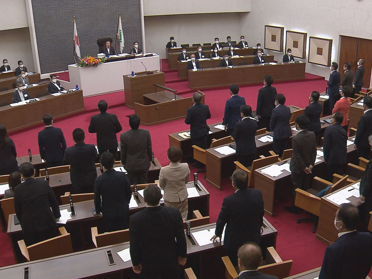 岐阜県議会定例会は6日、物価高騰の影響を受ける生活者への支援策などを盛った総額約...