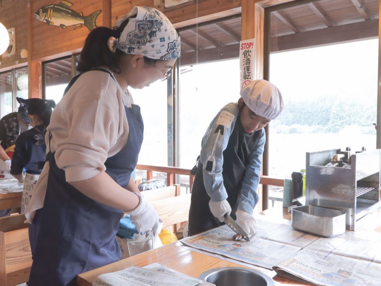 魚の調理技術とともに、各地の海の食文化や海洋環境について学ぶ「日本さばける塾in...