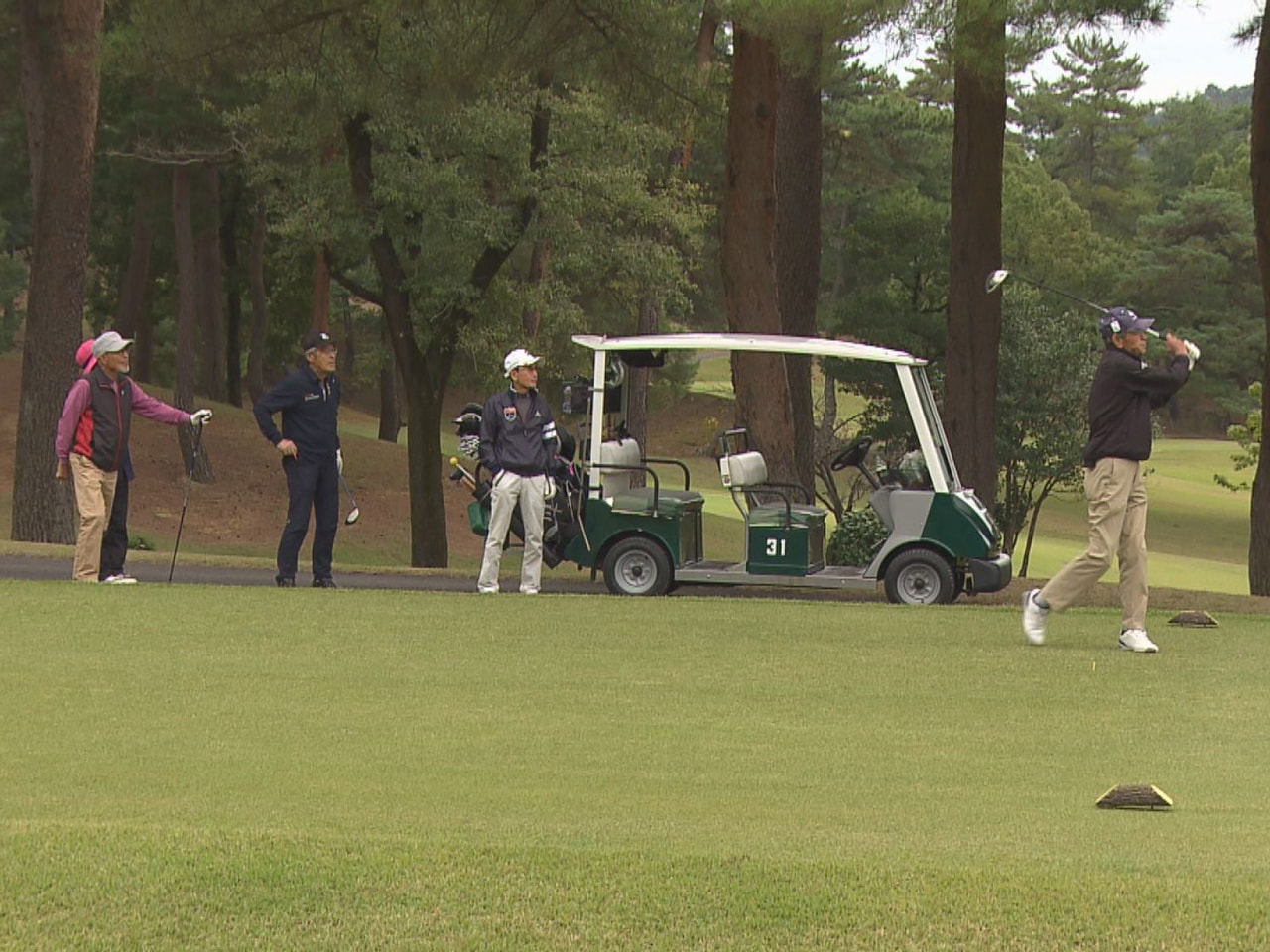 岐阜県ＪＡ年金友の会の第１２回ゴルフ大会は、各務原市の岐阜カンツリー倶楽部で開か...
