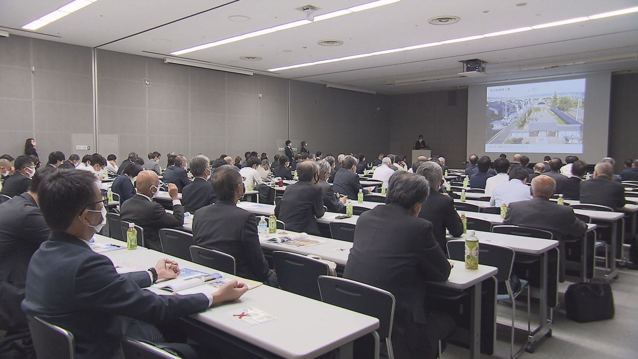 岐阜県都市整備協会が主催するまちづくり講習会が18日、岐阜市で開かれました。 県...