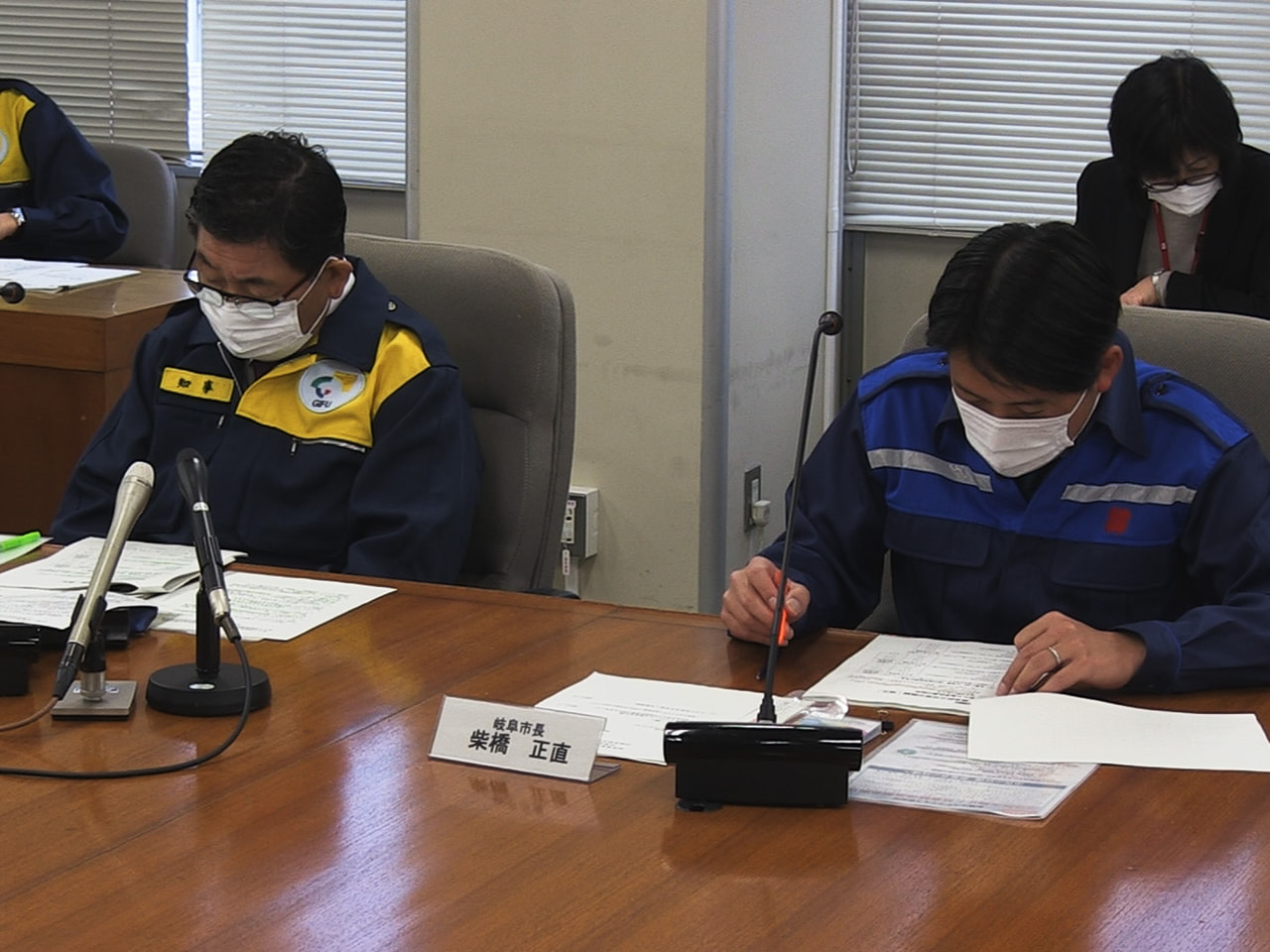 岐阜県は２９日、新型コロナ対策本部を開き、ワクチン接種や検査の陰性証明で会食人数...