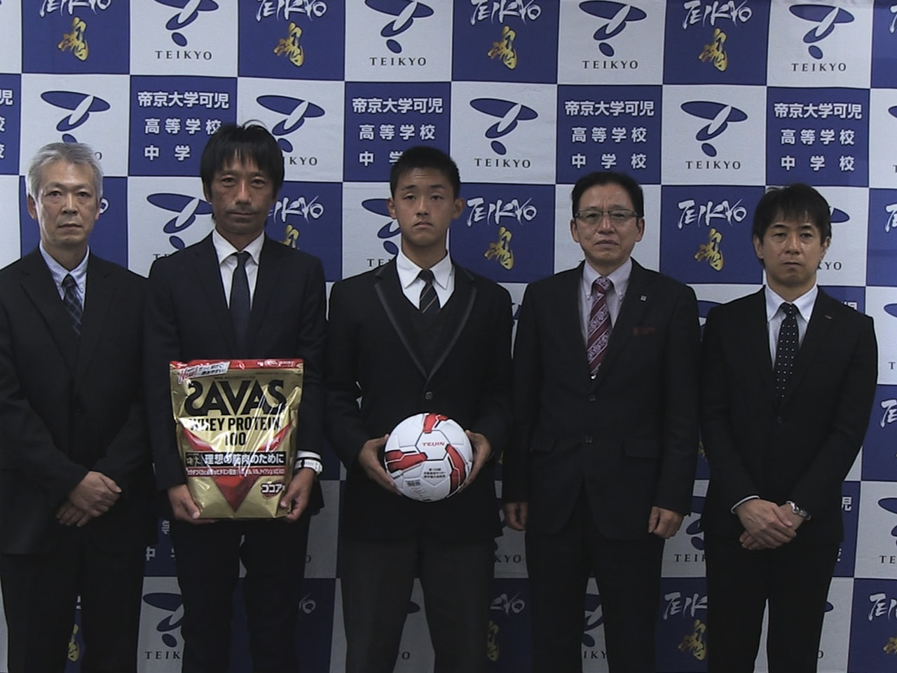 全国高校サッカー選手権大会に3年連続8回目の出場を決めた帝京大可児高校に、大会ス...