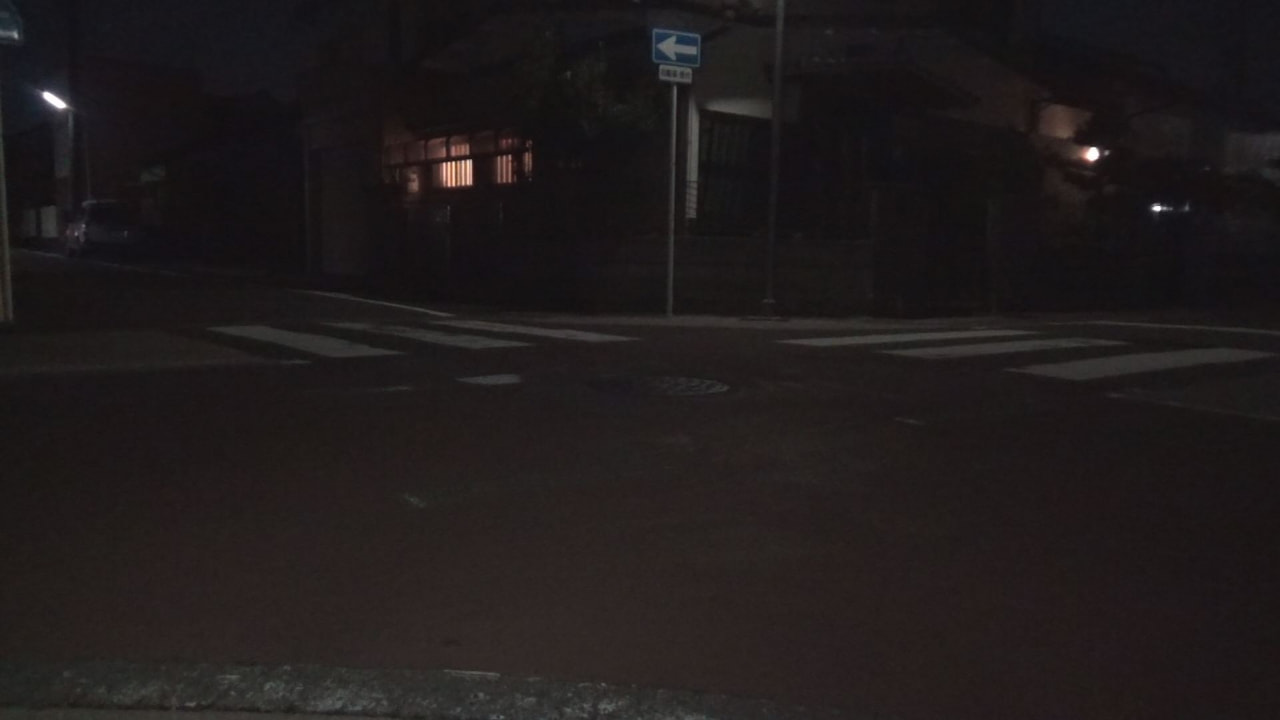 16日夕方、岐阜市で88歳の女性が車にはねられ、足の骨を折る重傷を負いました。車...
