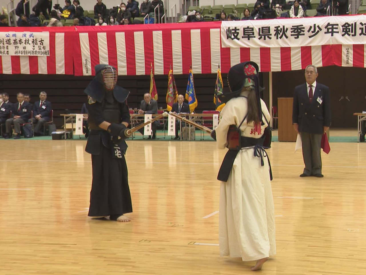 岐阜県秋季少年剣道錬成大会が２０日開かれ、高学年５人制の部門では志道館（大垣）が...