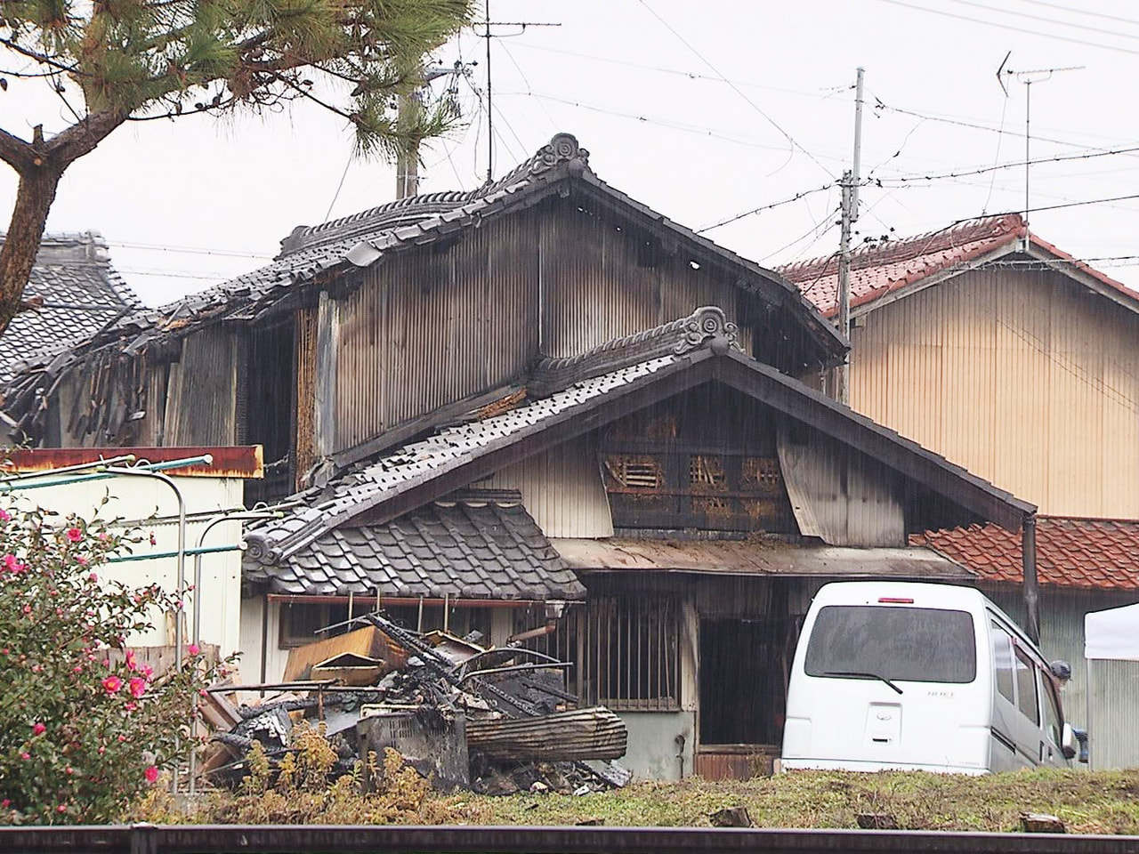 ３１日朝、岐阜市で住宅が燃える火事があり、焼け跡から１人の遺体が見つかりました。...
