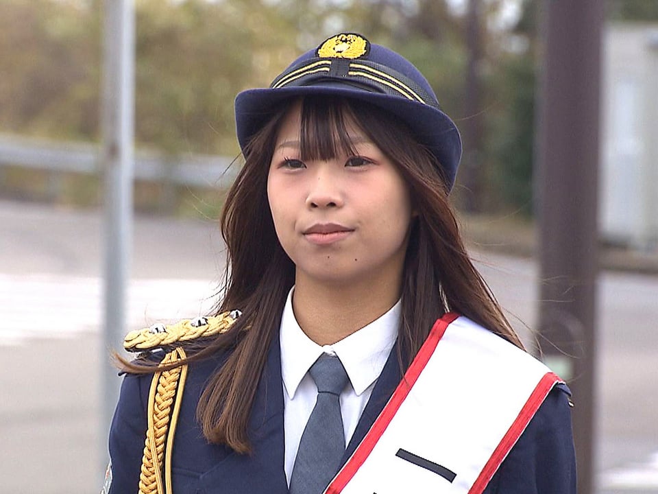 冬用タイヤの装着を呼びかけ 養老SAで啓発活動 岐阜県警とネクスコ中
