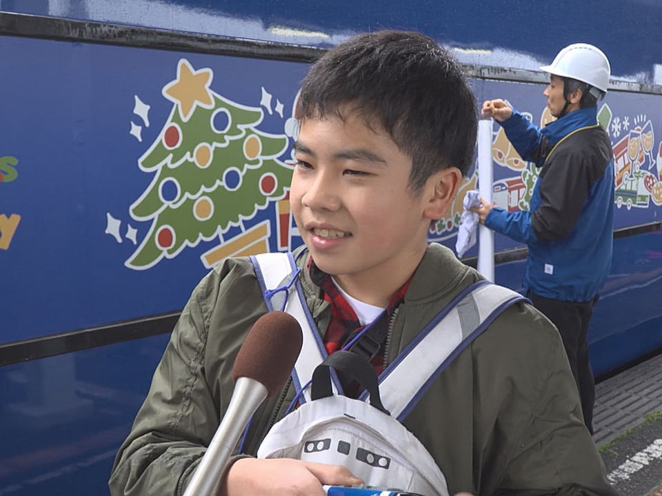 愛知県・名鉄内海駅でクリスマストレイン運行 岐阜のバスも集合